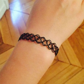 Bracelet effet tatouage