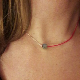 Collier Briolette sur chaîne et fil de jade