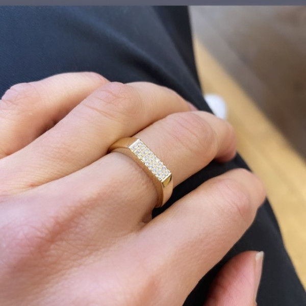 Bague rectangle pavé