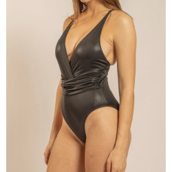 Maillot noir irisé