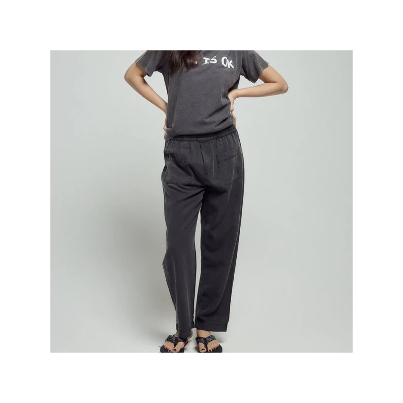 One tee pantalon Andrew Carbone