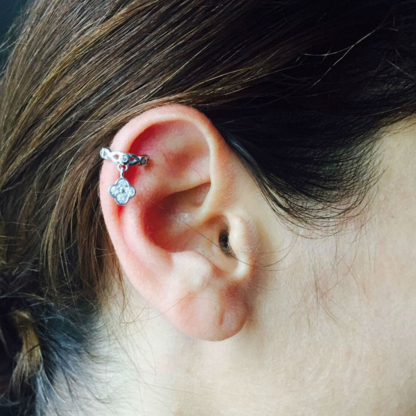 Bague d'oreilles trèfle sans perçage